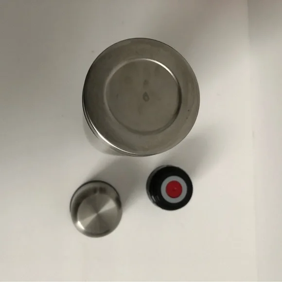 Hello Kitty thermos - Picture 5 of 5